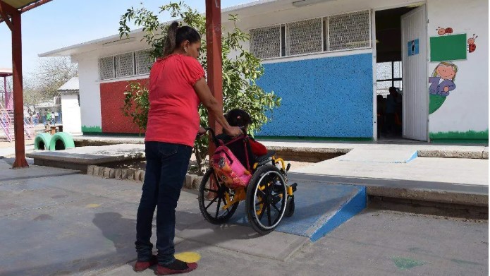Denuncian que sistema educativo venezolano no se ajusta a necesidades de niños con discapacidad