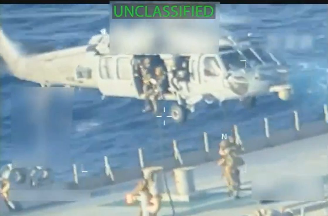 VIDEO: Así EEUU interceptó e incautó petrolero vinculado a Irán y a grupos terroristas frente a costas venezolanas