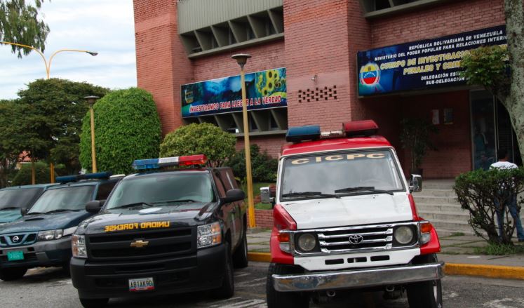 ¿Por qué lo mató? Adolescente terminó preso en Mérida tras varias puñaladas contra su padre