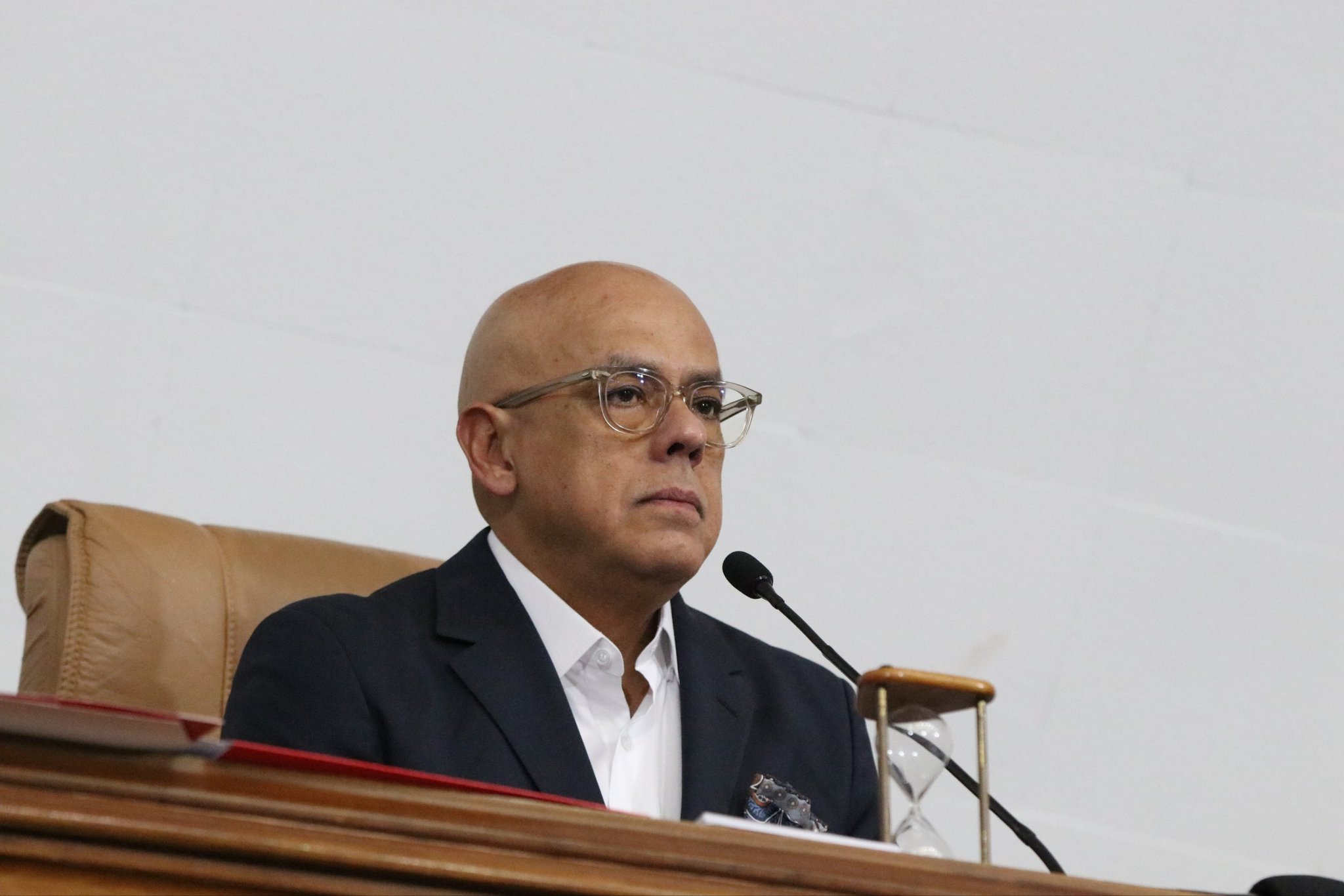 Jorge Rodríguez sobre bloqueo naval de EEUU: No queremos una guerra por petróleo, pero vamos a luchar