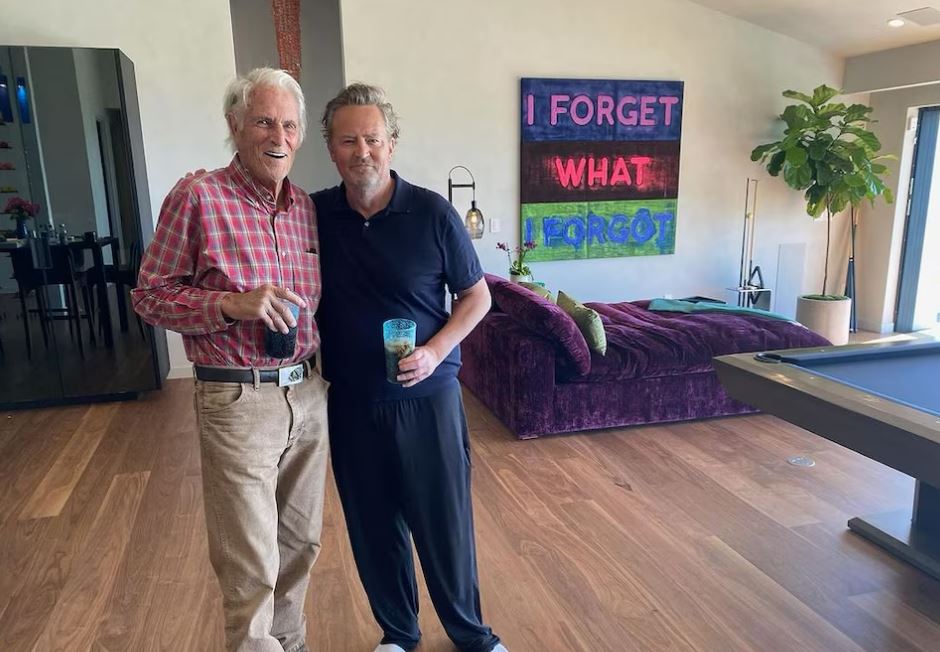 “¿Cómo se mide el dolor?”: la carta de los padres de Matthew Perry que claman por justicia