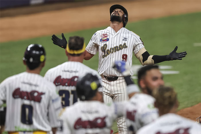 Leones consiguieron una ajustada victoria contra Caribes