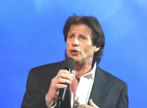 Muere el cantante italiano Sandro Giacobbe, autor de "Señora mía" y otras baladas clásicas