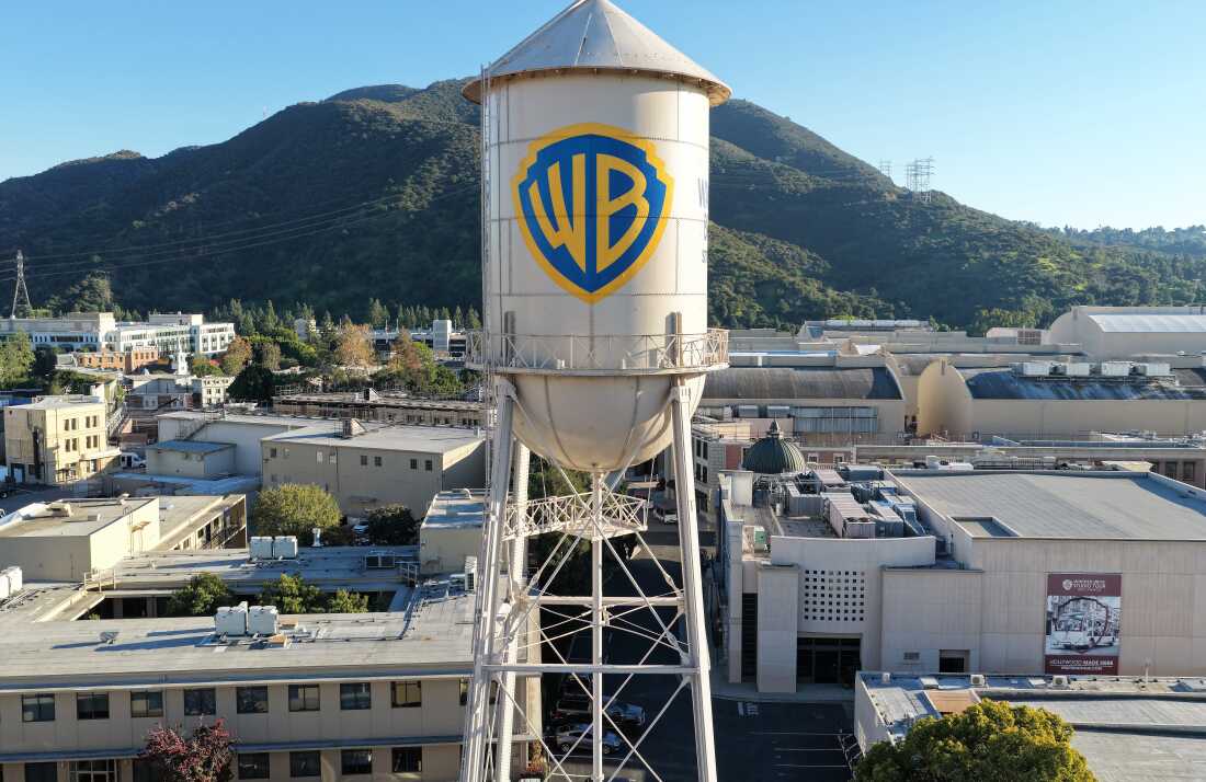 Warner pedirá a sus accionistas que no acepten propuesta de compra de Paramount, según WSJ
