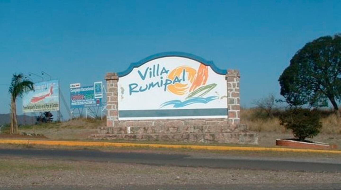 ¡De espanto! Una mujer convivía con el cadáver de su hija oculto bajo la cama