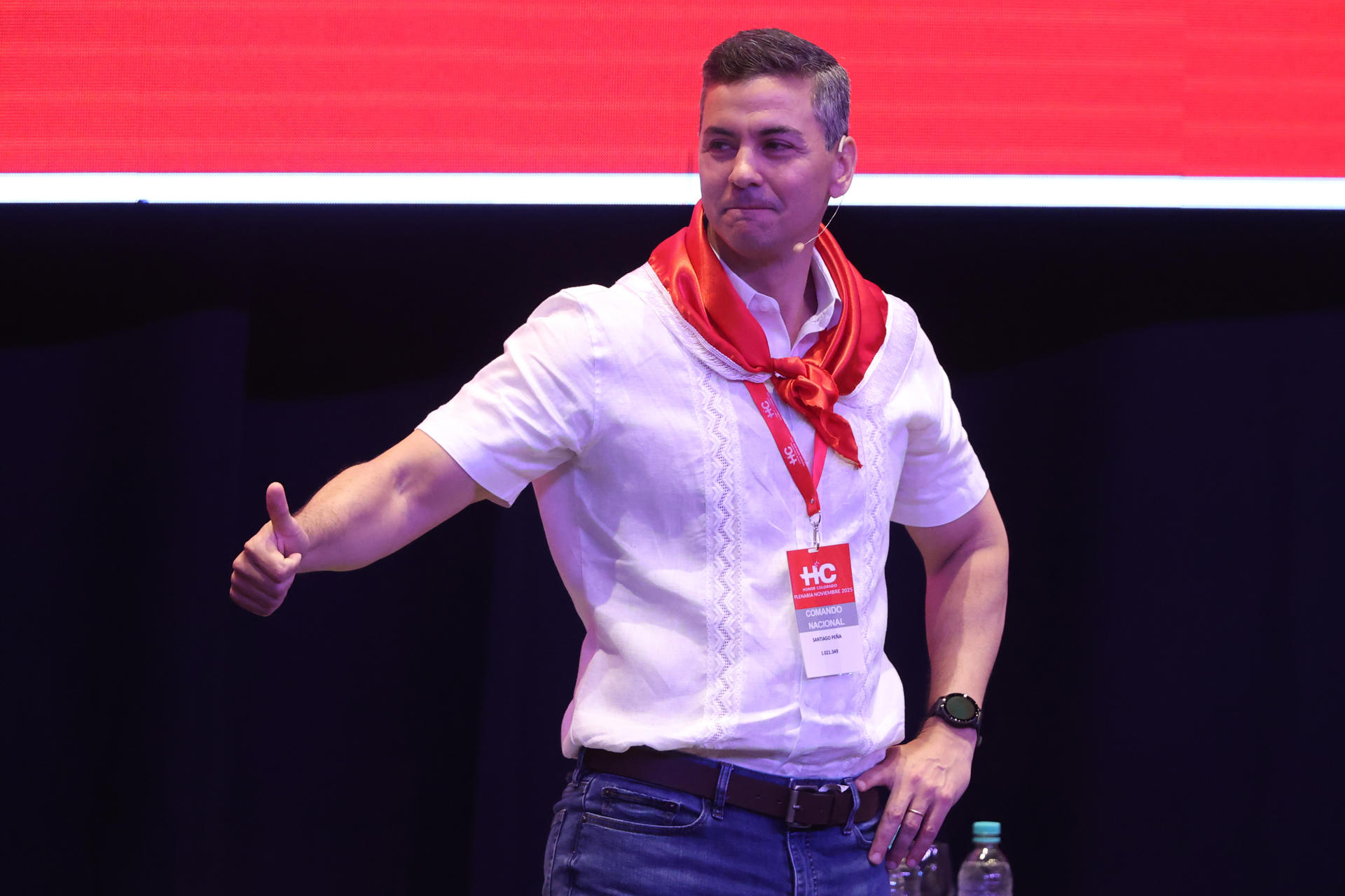 Santiago Peña viaja a Hungría y luego a Oslo para acompañar a María Corina Machado a recibir el Nobel