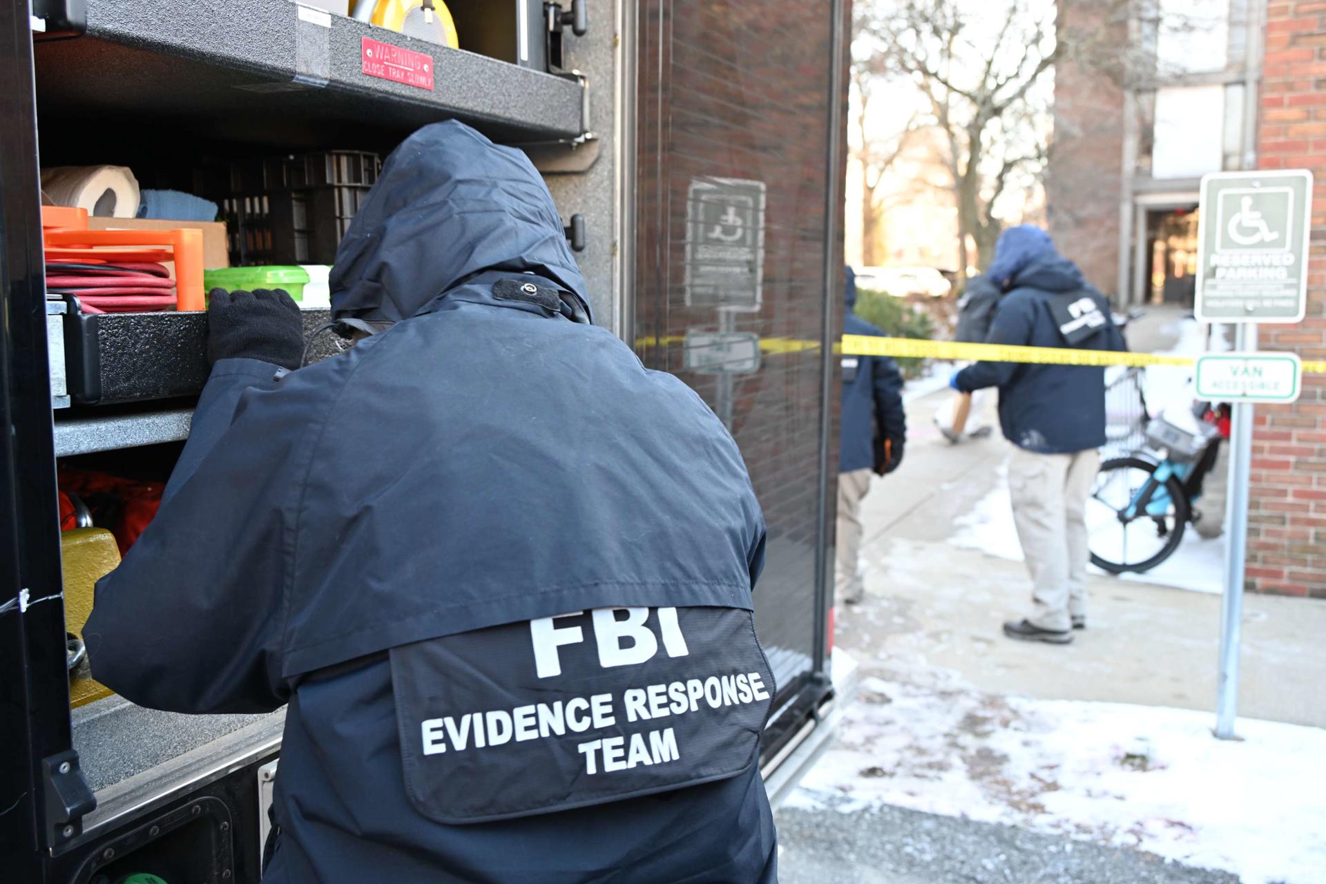 Policía de Portugal colabora con EEUU en investigación por sospechoso de tiroteo en Brown