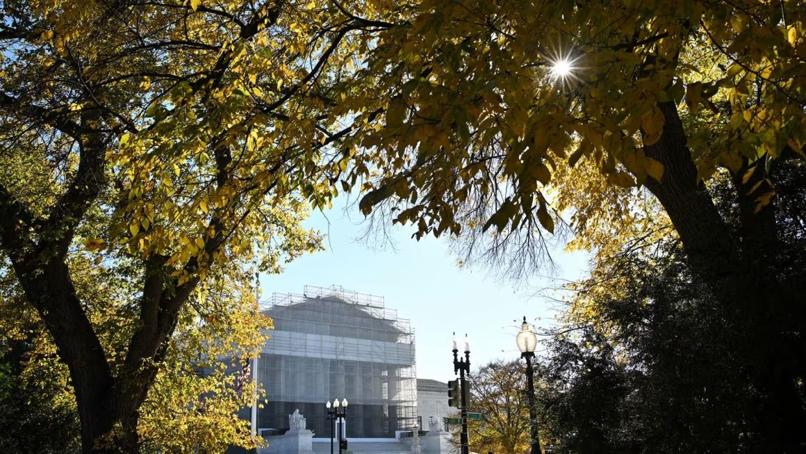 El Supremo de EEUU decidirá si Trump puede poner fin a la ciudadanía por nacimiento