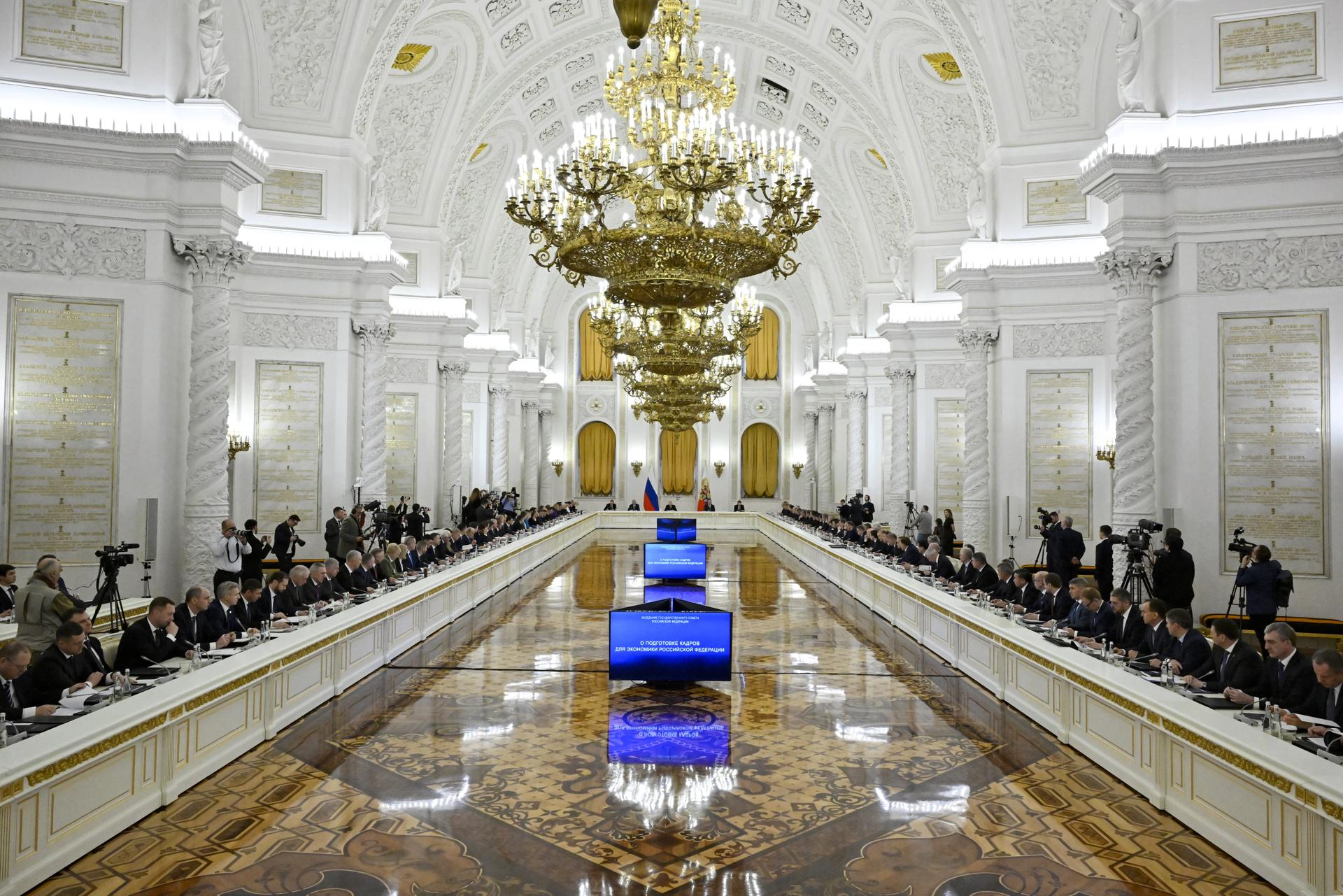 Rusia retomó contactos con EEUU tras analizar nuevo plan de paz para Ucrania