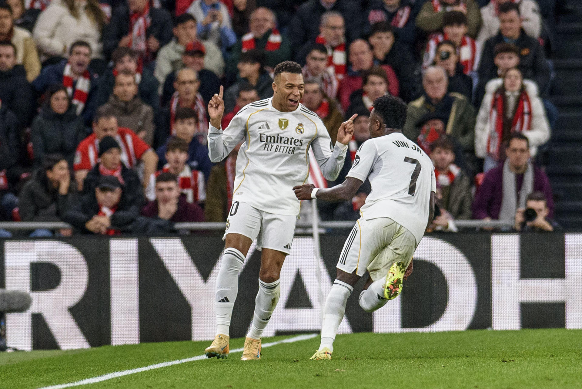Mbappé lideró el triunfo del Madrid ante Athletic Club para recuperar oxígeno en LaLiga