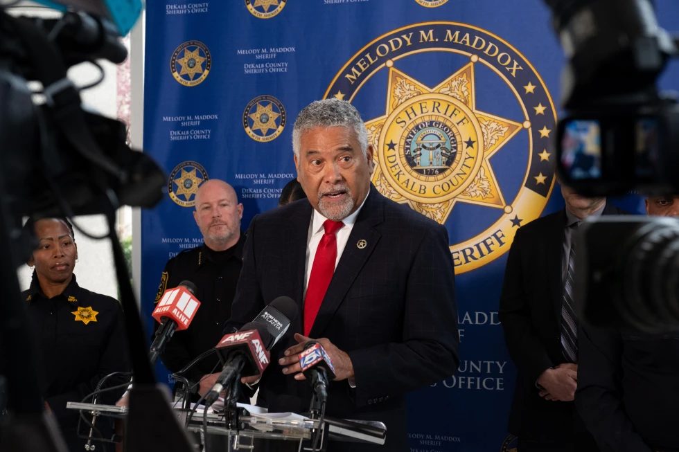 Tres reclusos se fugaron de una prisión en Georgia, pero su audaz escape llegó a su final en Florida