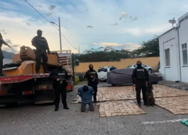 Policía de Ecuador dio nuevo golpe al narcotráfico tras incautar más de una tonelada de marihuana