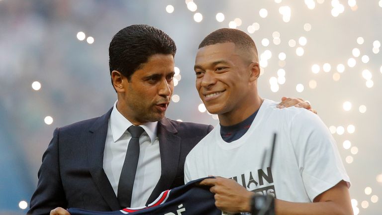 Golpe para el PSG: justicia francesa obligó al club a pagar los millones que le debe a Mbappé