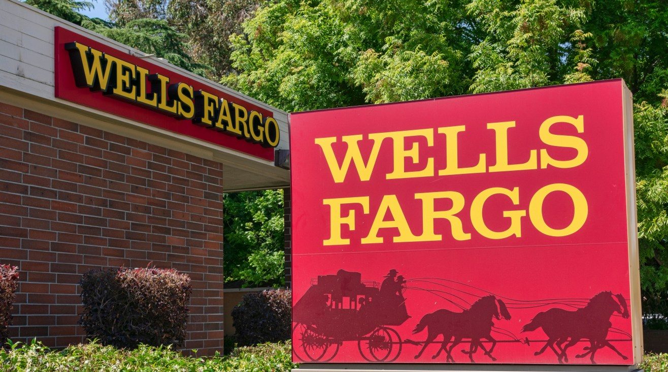 Wells Fargo pagará millones de dólares por demanda colectiva: quiénes califican y cómo reclamar el dinero