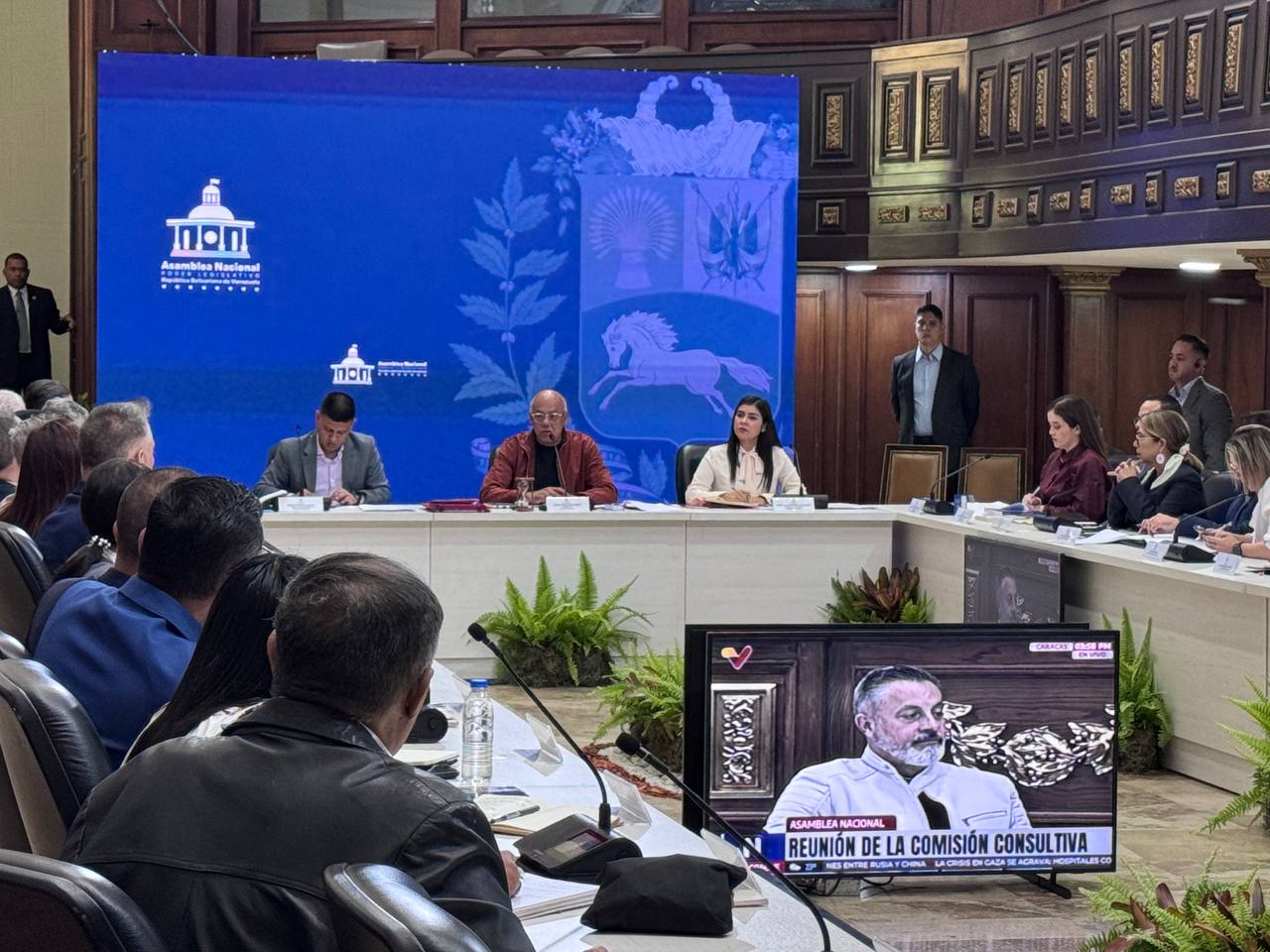 Chavismo promete mostrar ingresos del petróleo y la minería para demostrar “transparencia” en su manejo de recursos