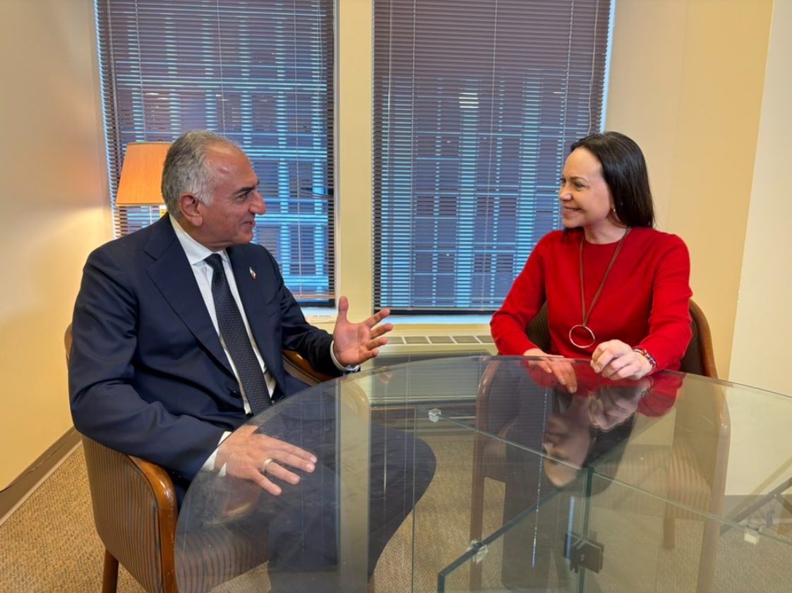 María Corina Machado clamó por la libertad junto a Reza Pahlavi, príncipe heredero iraní