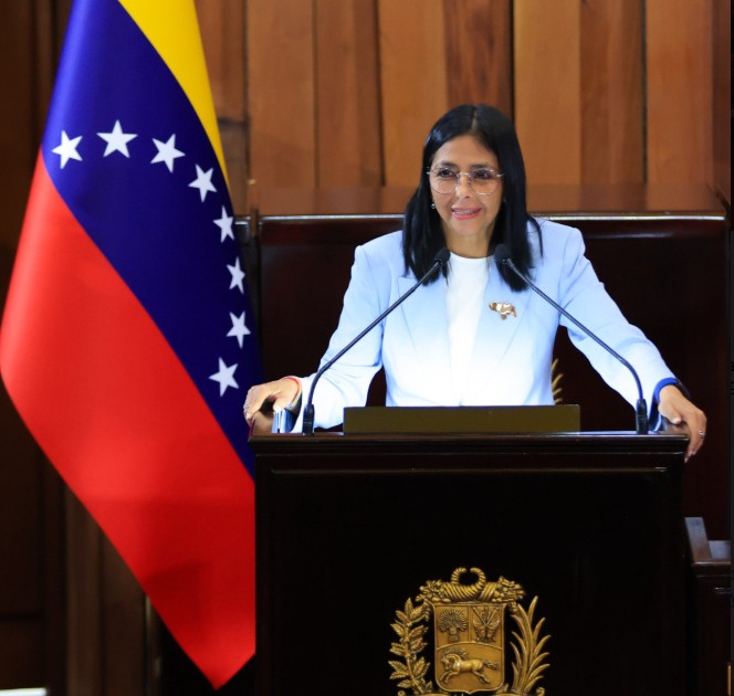Delcy Rodríguez convoca a una "gran consulta" para nuevo sistema de justicia en Venezuela