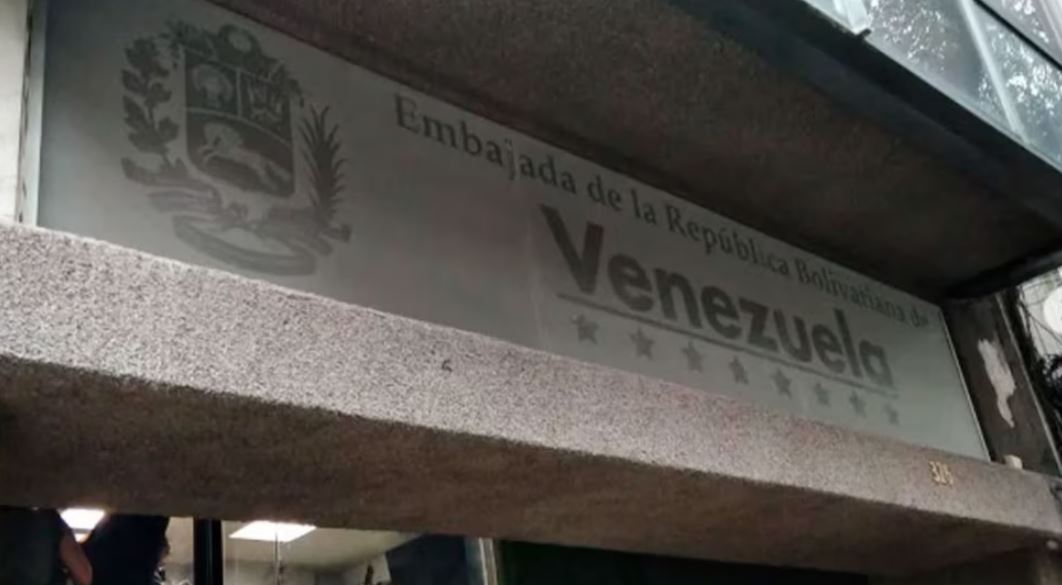 Justicia de EEUU reveló que la embajada de Venezuela en México facilitó vuelos privados del narcotráfico