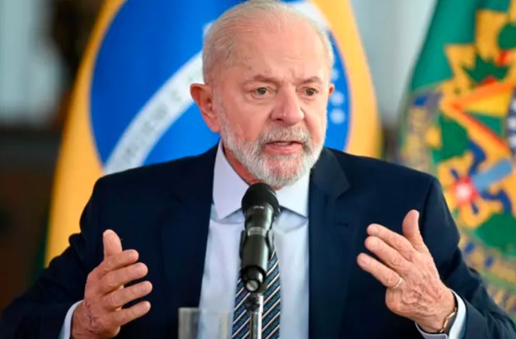 Lula cambia su gabinete y pone al jefe jurídico de Petrobras al frente del Ministerio de Justicia