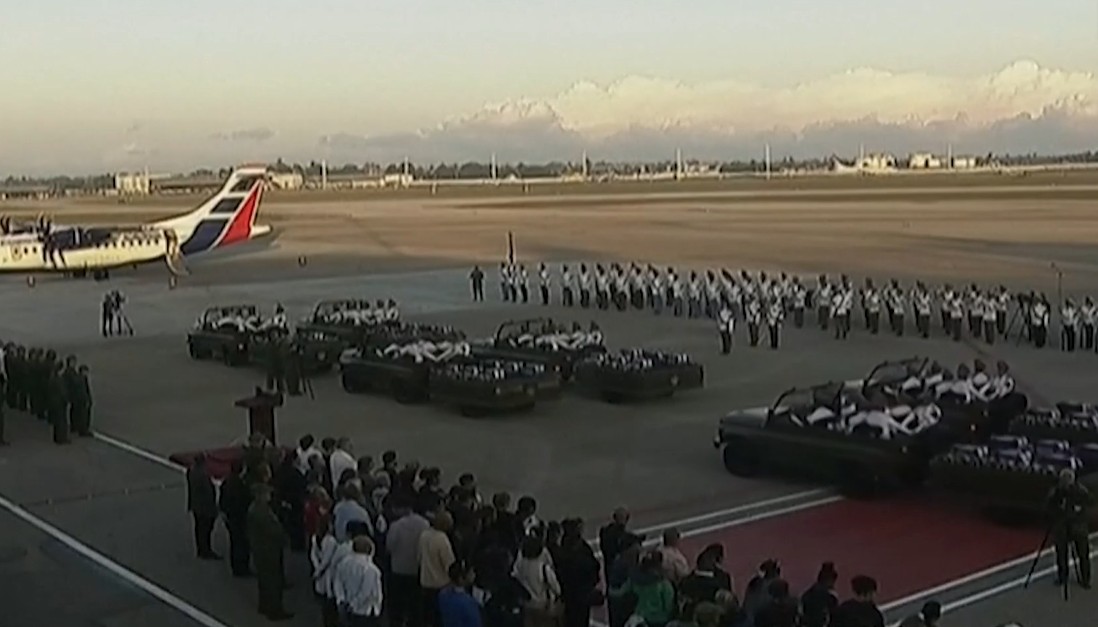 Llegan a Cuba los restos de los 32 militares muertos en los ataques de EEUU en Venezuela