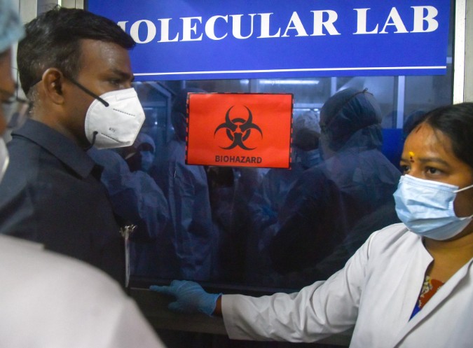 OMS considera "bajo" el riesgo de expansión del letal virus Nipah tras alerta en la India