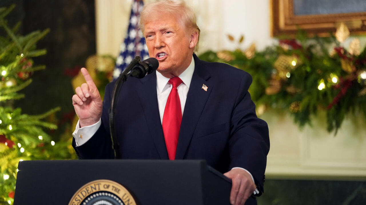 Donald Trump: Cualquier país que haga negocios con Irán, será castigado con un arancel del 25 %