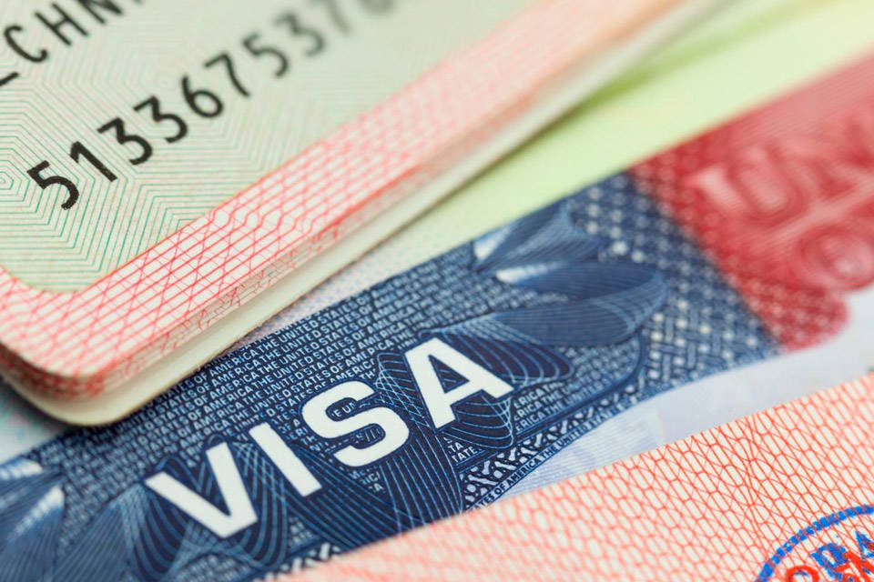 EEUU congelará el procesamiento de visas para 75 países