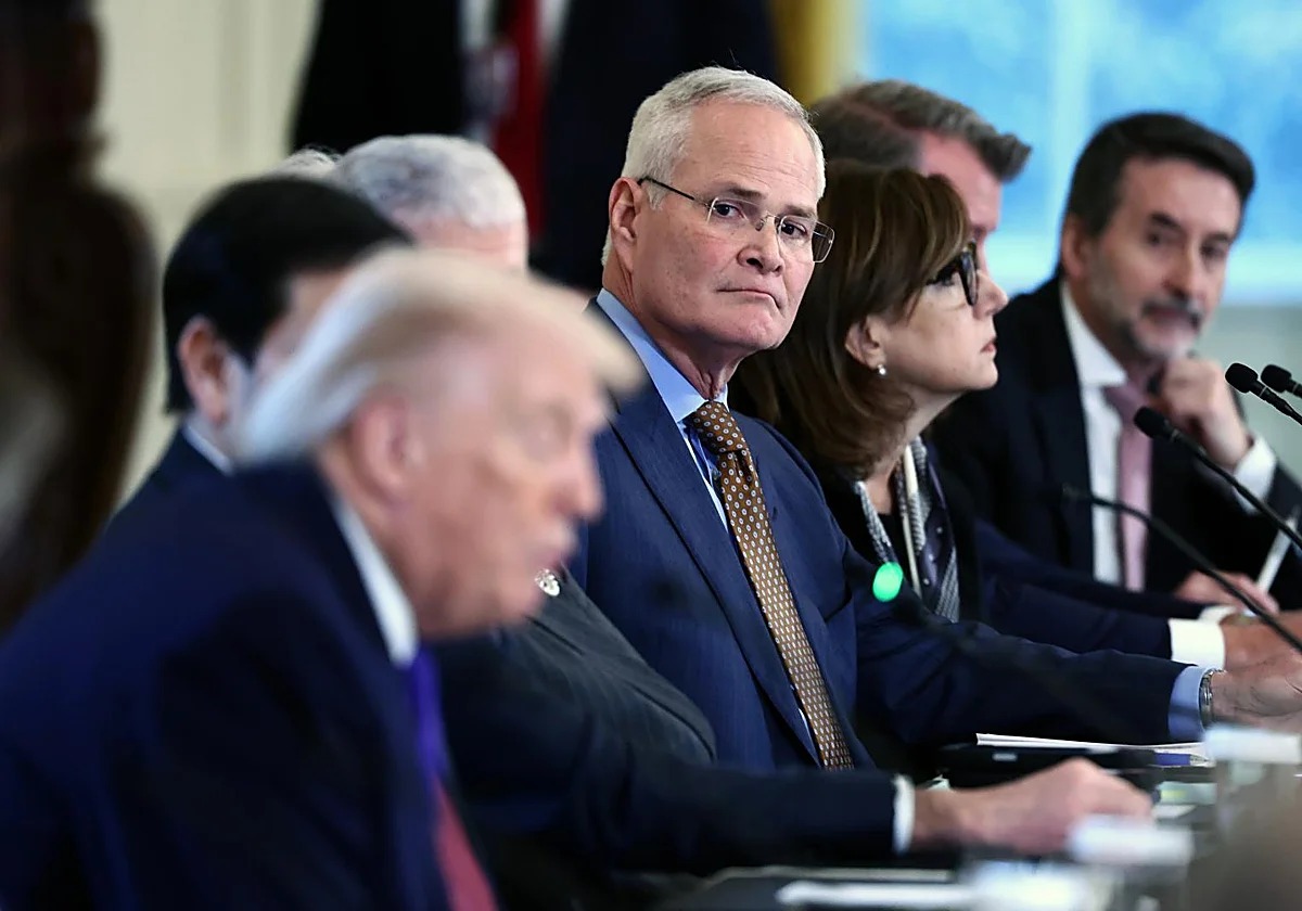 Director ejecutivo de ExxonMobil afirmó ante Trump que operar en Venezuela "es inviable"