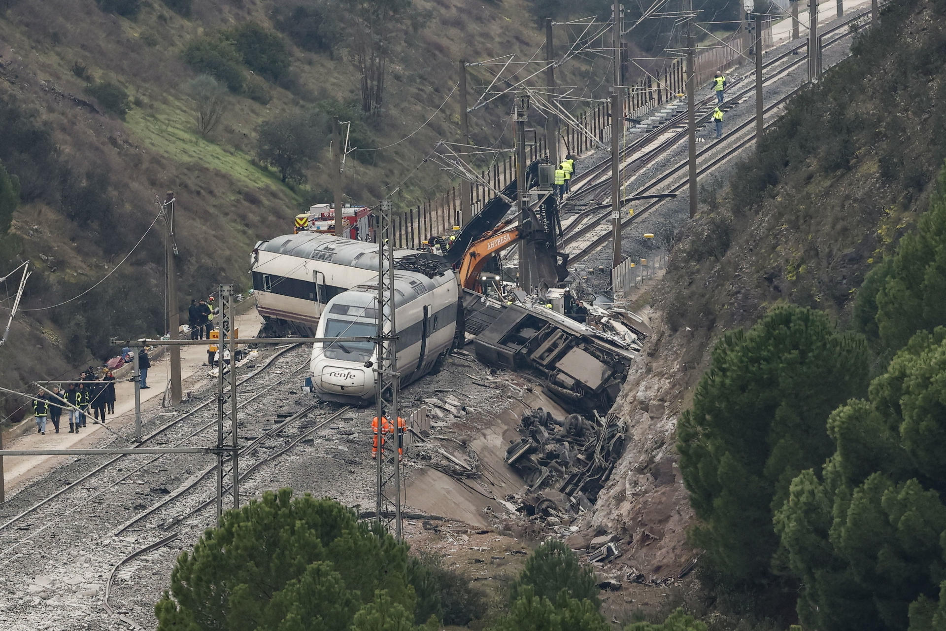 Se elevan a 43 los muertos en el accidente ferroviario del sur de España