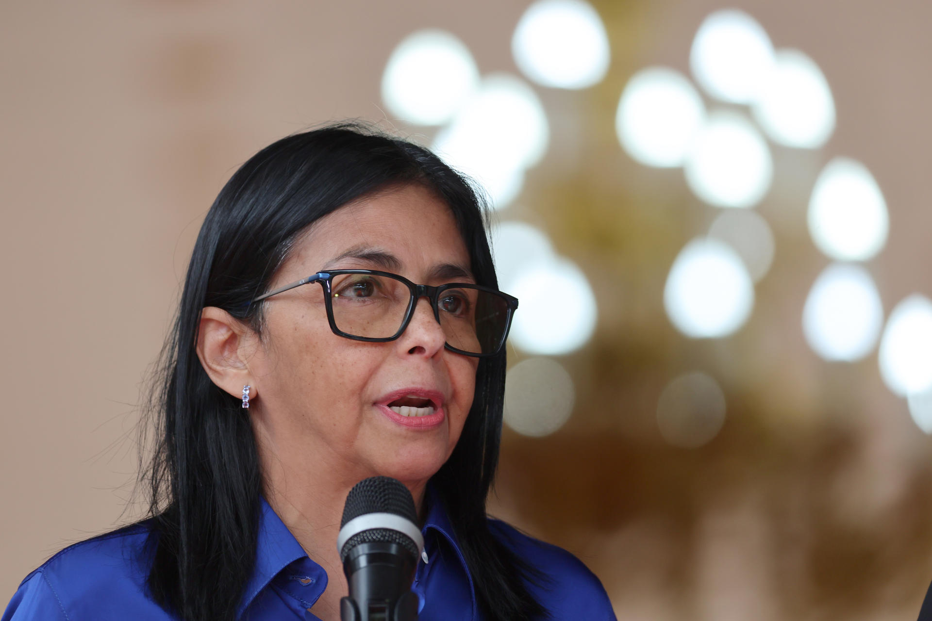 Delcy Rodríguez presentará la "memoria y cuento" en lugar de Nicolás Maduro