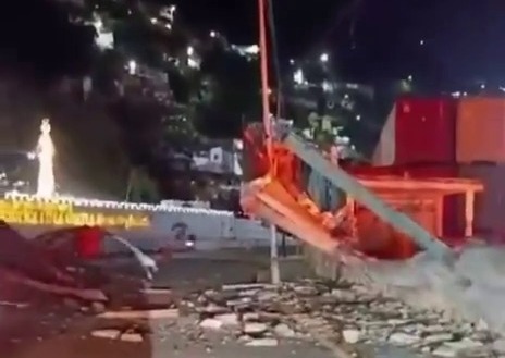 VIDEOS: Revelan la destrucción en el puerto de La Guaira tras bombardeos aéreos