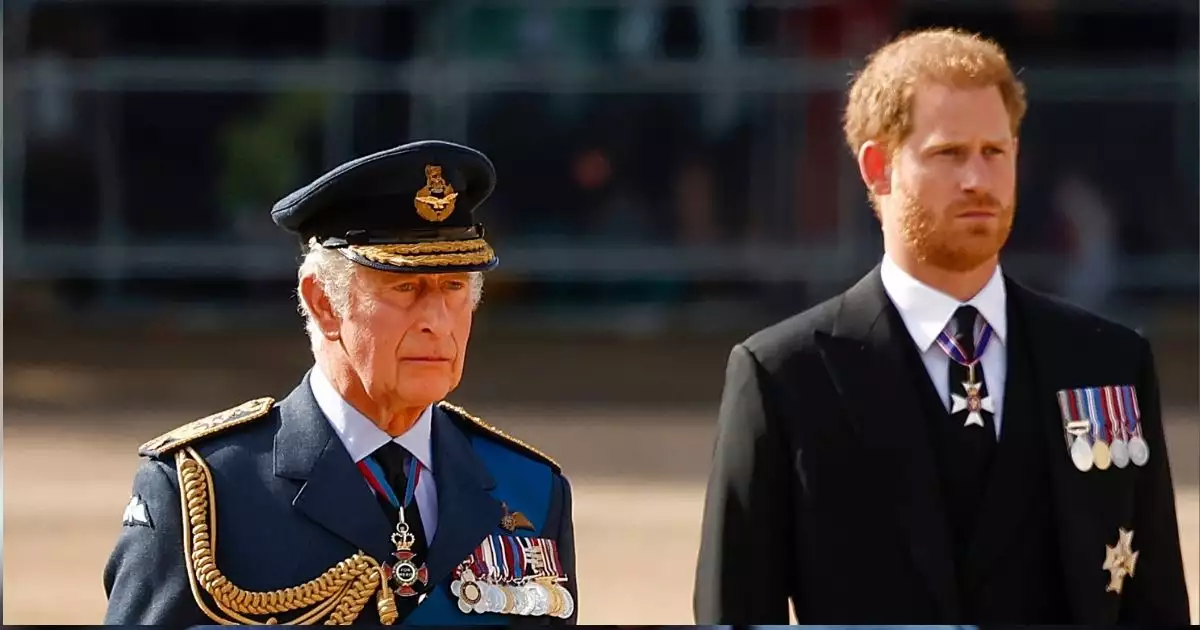 "No soy un banco": Nuevo libro detalla la tensión entre el rey Carlos III y el príncipe Harry por dinero