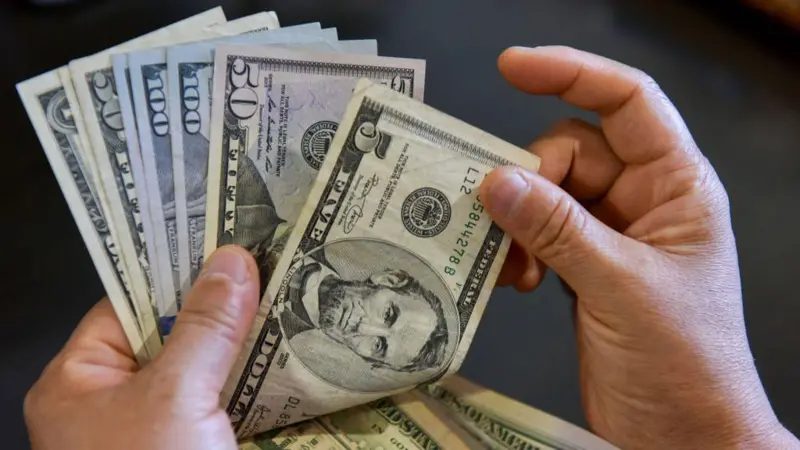 Nuevo impuesto federal a las remesas internacionales desde EEUU: cómo funciona