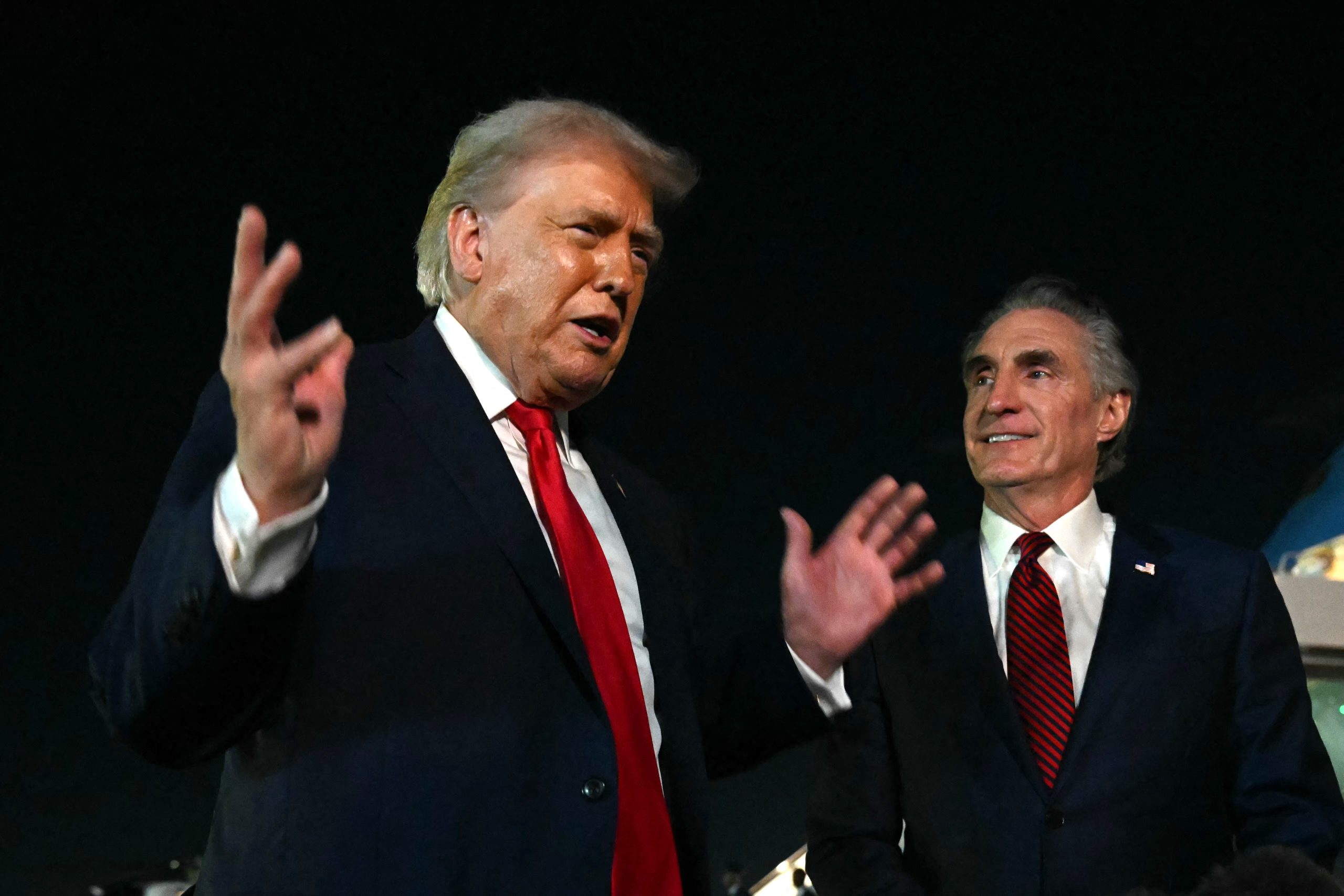 Trump reveló por qué filtró mensajes privados de Macron y Rutte