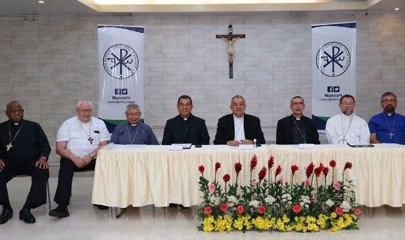 Obispos de Panamá siguen con "profunda preocupación" la situación de Venezuela
