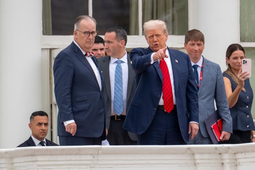 Trump considera agregar una ampliación al Ala Oeste de la Casa Blanca