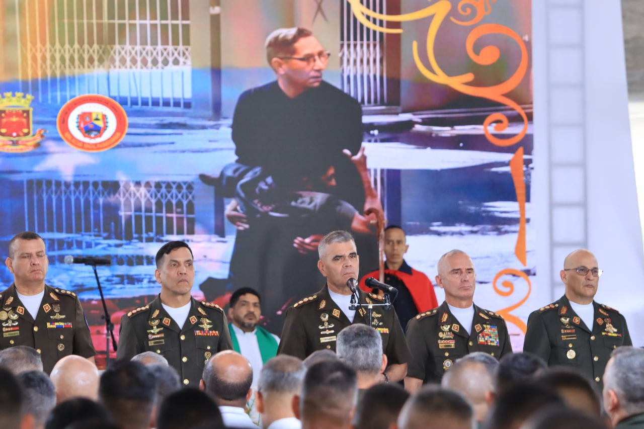 "Revisión y adecuación": Padrino López tomará medidas urgentes en la Fanb tras incursión de EEUU