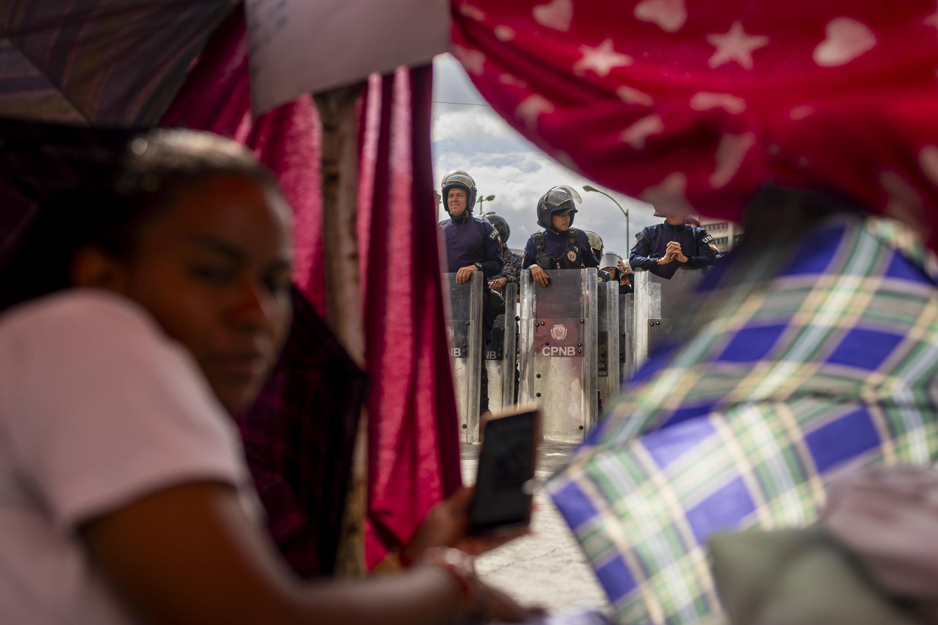 Reportan posible desmantelamiento de campamento de familiares en la Zona 7 de Boleíta