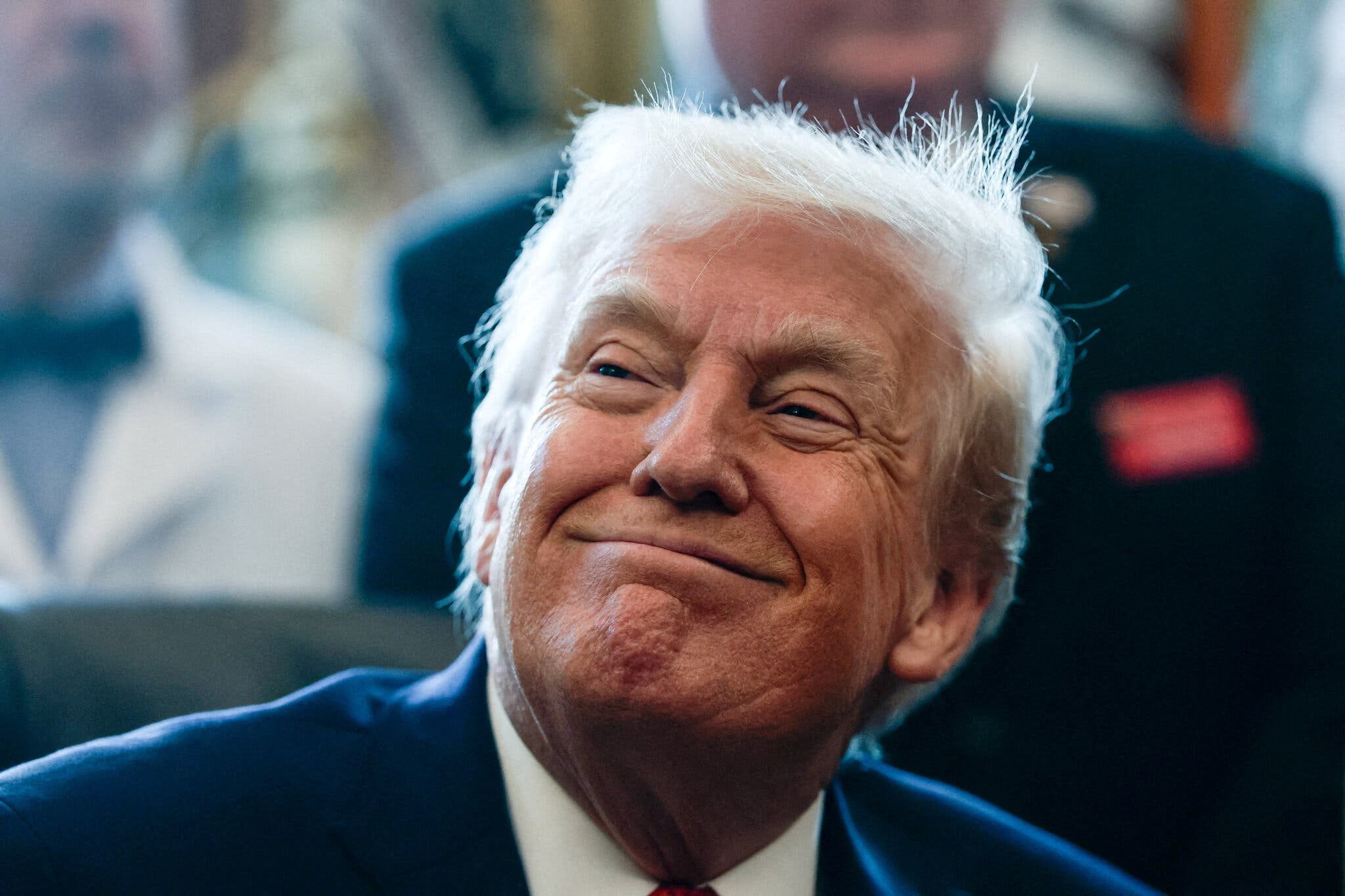 VIDEO: La euforia que desató Trump en un restaurante de comida rápida