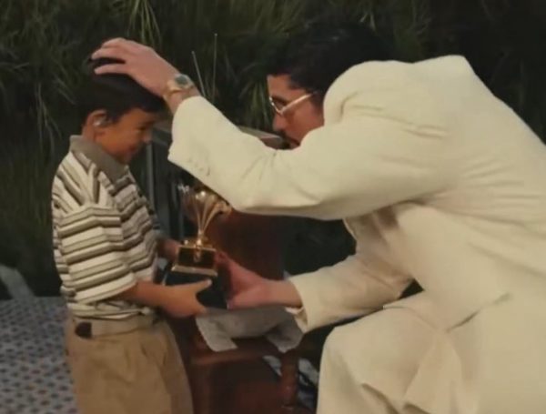 ¿Quién es Lincoln Fox, el niño que salió con Bad Bunny en el show de medio tiempo del Super Bowl?