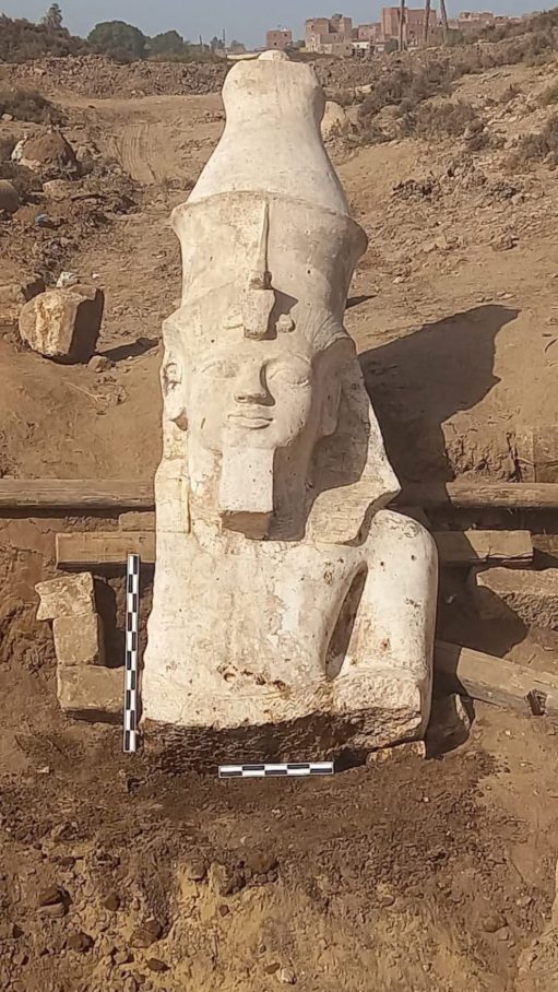 Finalizan la restauración de una estatua del faraón Ramsés II tras unir sus dos mitades