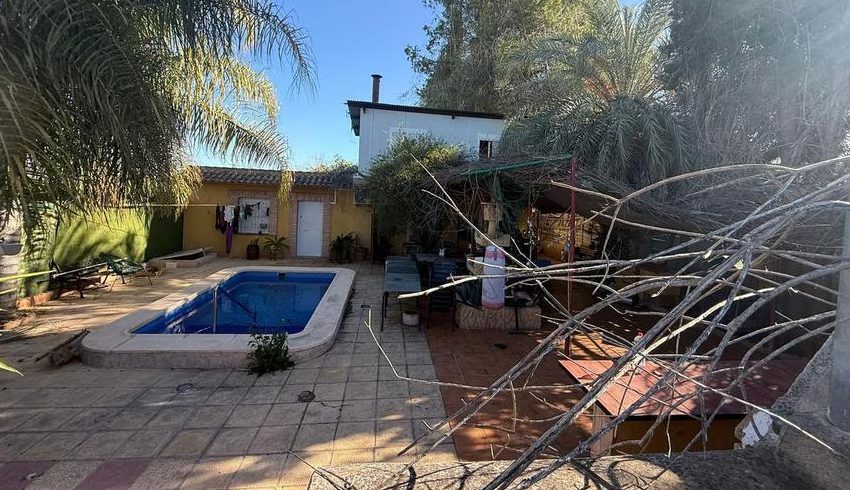 Mujer estuvo secuestrada dos años por su novio en España: perdió un ojo, pero logró escapar