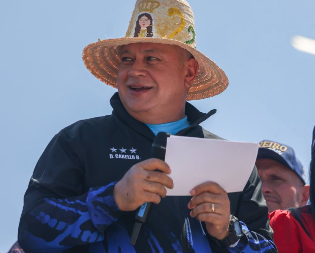 Diosdado Cabello prometió supuestos cambios para que "sientan que el policía es su amigo"