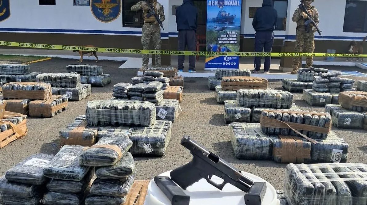 Panamá capturó a dos colombianos al incautar casi dos toneladas de droga