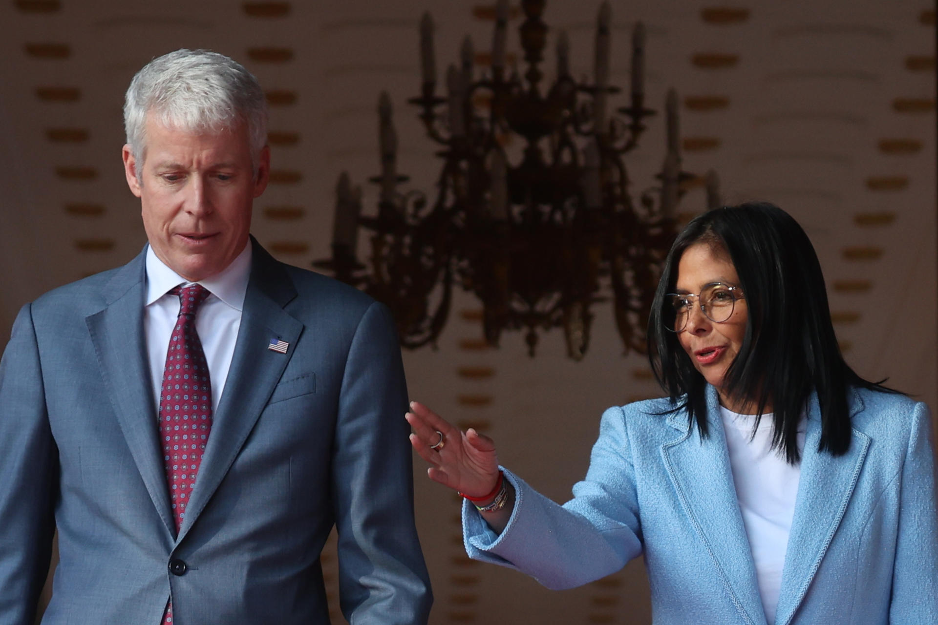 A Delcy Rodríguez no le importa Nicolás Maduro: Solo fue mencionado una vez en reunión de dos hora con Chris Wright