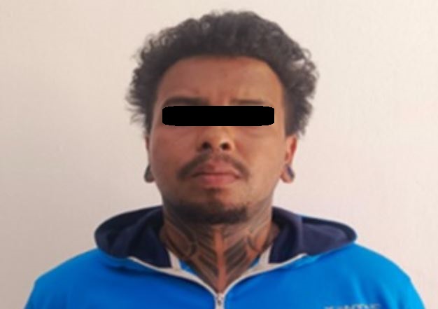 Desalmado agredió a su pareja tras disputa por su bebé frente a un centro comercial en Caracas