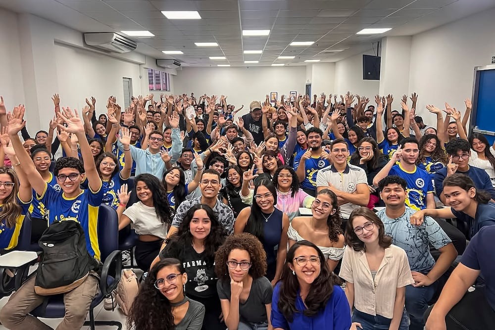 Hijo de empleada doméstica a estudiará medicina en la mejor universidad de Brasil (Videos)