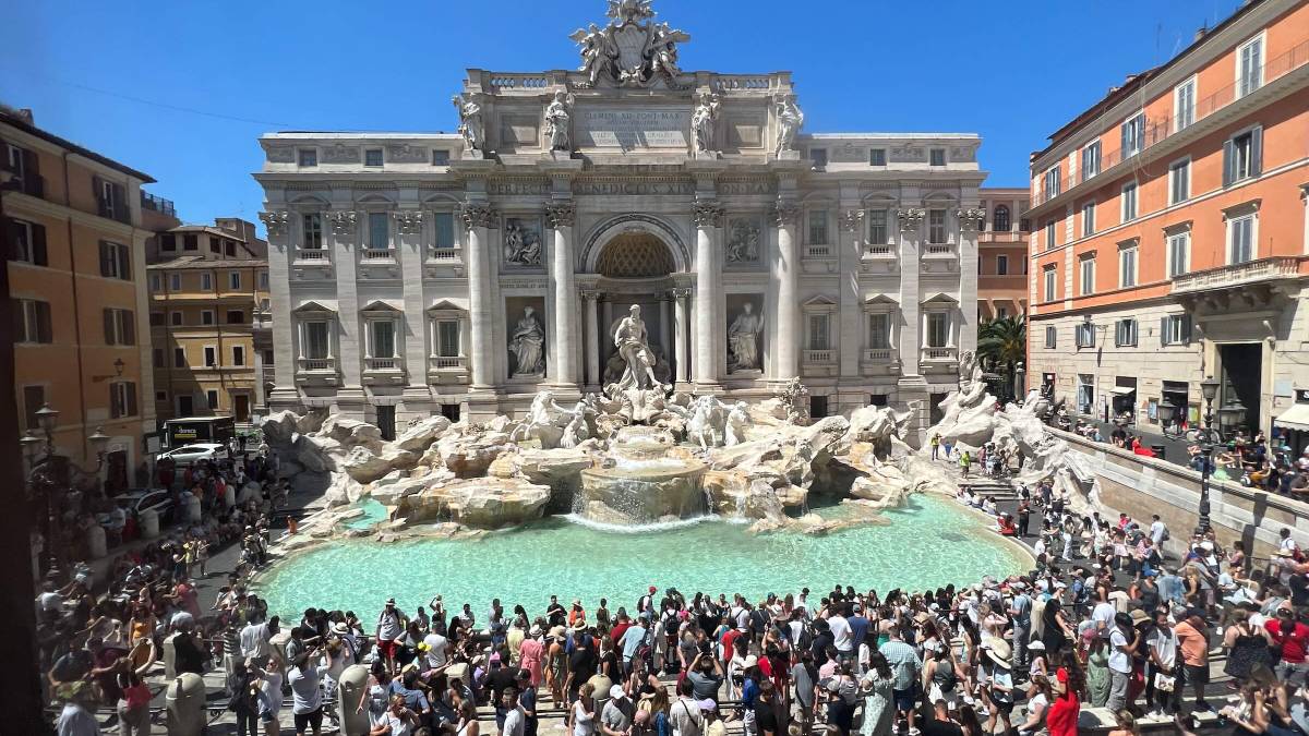 ¿Pagaría dos euros por ver de cerca la Fontana di Trevi?