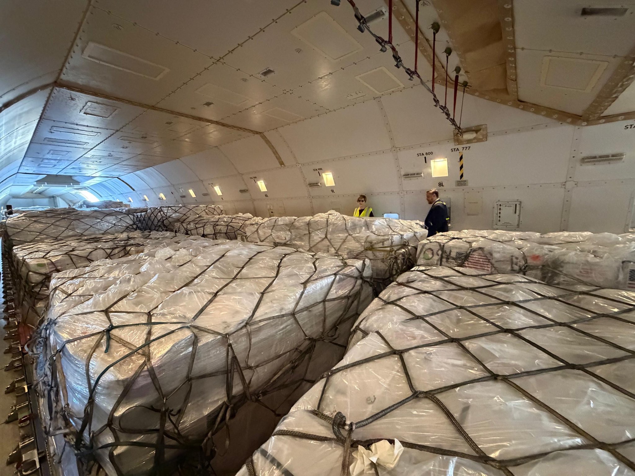 EEUU envía nuevo lote de insumos médicos a Venezuela (FOTOS)