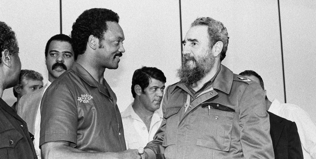 El día en que Jesse Jackson logró que Fidel Castro liberara a 48 prisioneros en Cuba en plena era Reagan